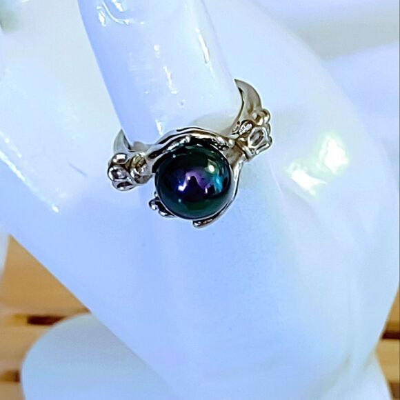 HANDS HOLDING OIL SLICK PEARL CRYSTAL BALL RHODIUM PLATED RING SIZE 7 - Picture 2 of 9